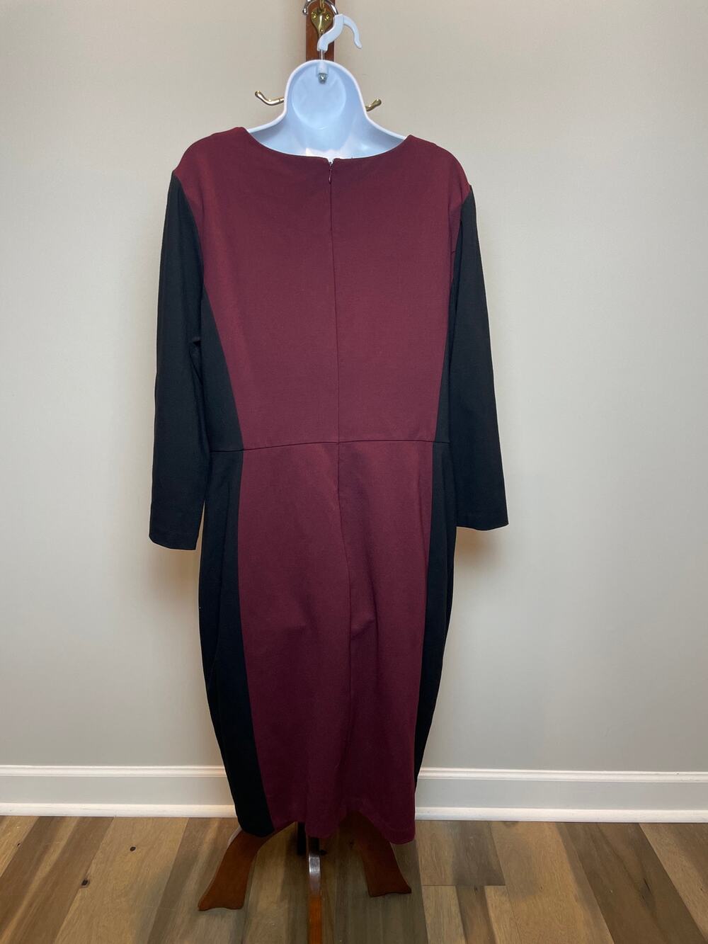 Talbots Dress Size 16 Burgundy Black Colorblock Sheath 3/4 Sleeve Stretch